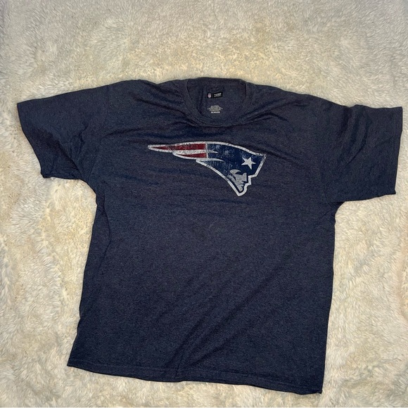 NFL Team apparel patriots logo tshirt size XL heathered blue - Picture 1 of 5